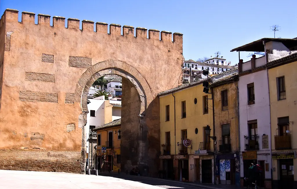 Puerta Elvira-Granada