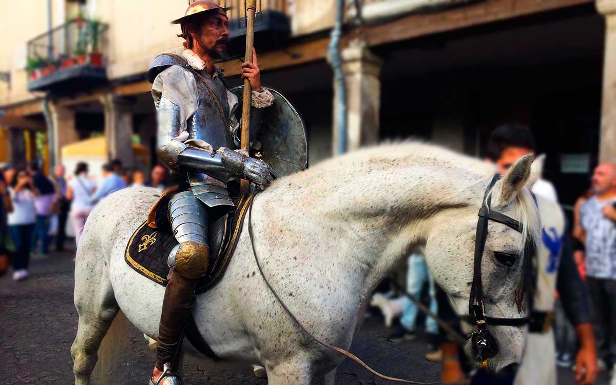 Don Quijote en la Fiesta del Mercado Cervantino de Alcalá de Henares
