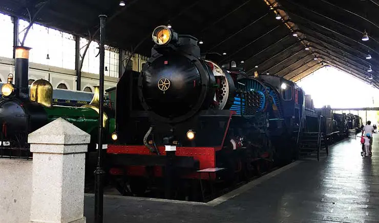 Locomotora de vapor tipo Mikado del Museo del Ferrocarril de Madrid