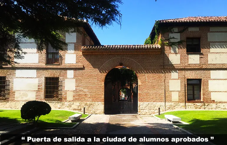 visitar el Colegio Mayor de San Ildefonso de Alcalá de Henares