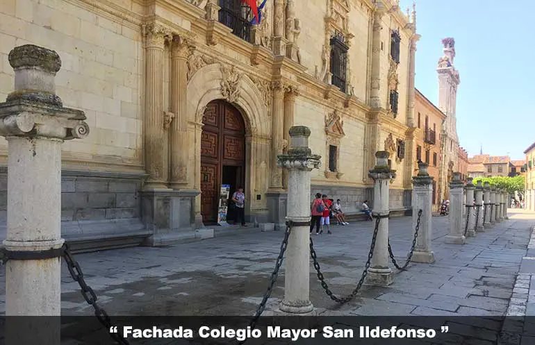 Visita al Colegio Mayor de San Ildefonso - Fachada del Colegio Mayor