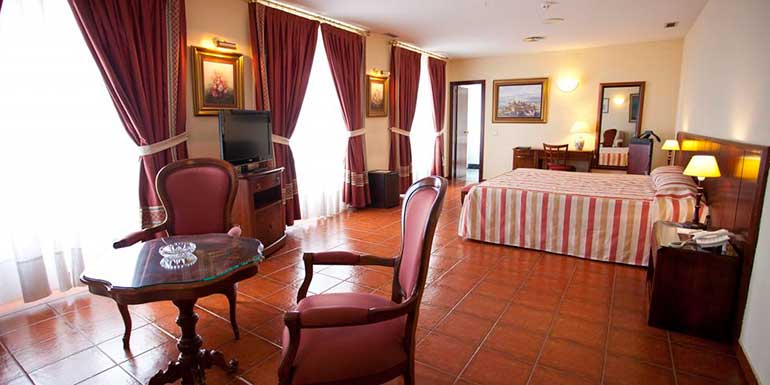 Dormir en San Lorenzo de El Escorial: Reservar en Hotel Florida
