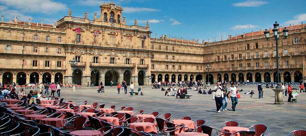 Visita guiada por la plaza Mayor de Salamanca y sus alrededores
