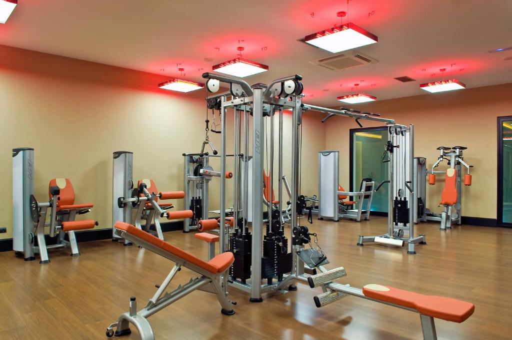 El área sport de URH Zen Balagares Hotel & Spa dispone de modernas instalaciones y maquinaria de fitness en un espacio de 400 m2.