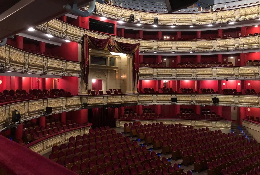 Panorámica Sala Principal del Teatro Real de Madrid